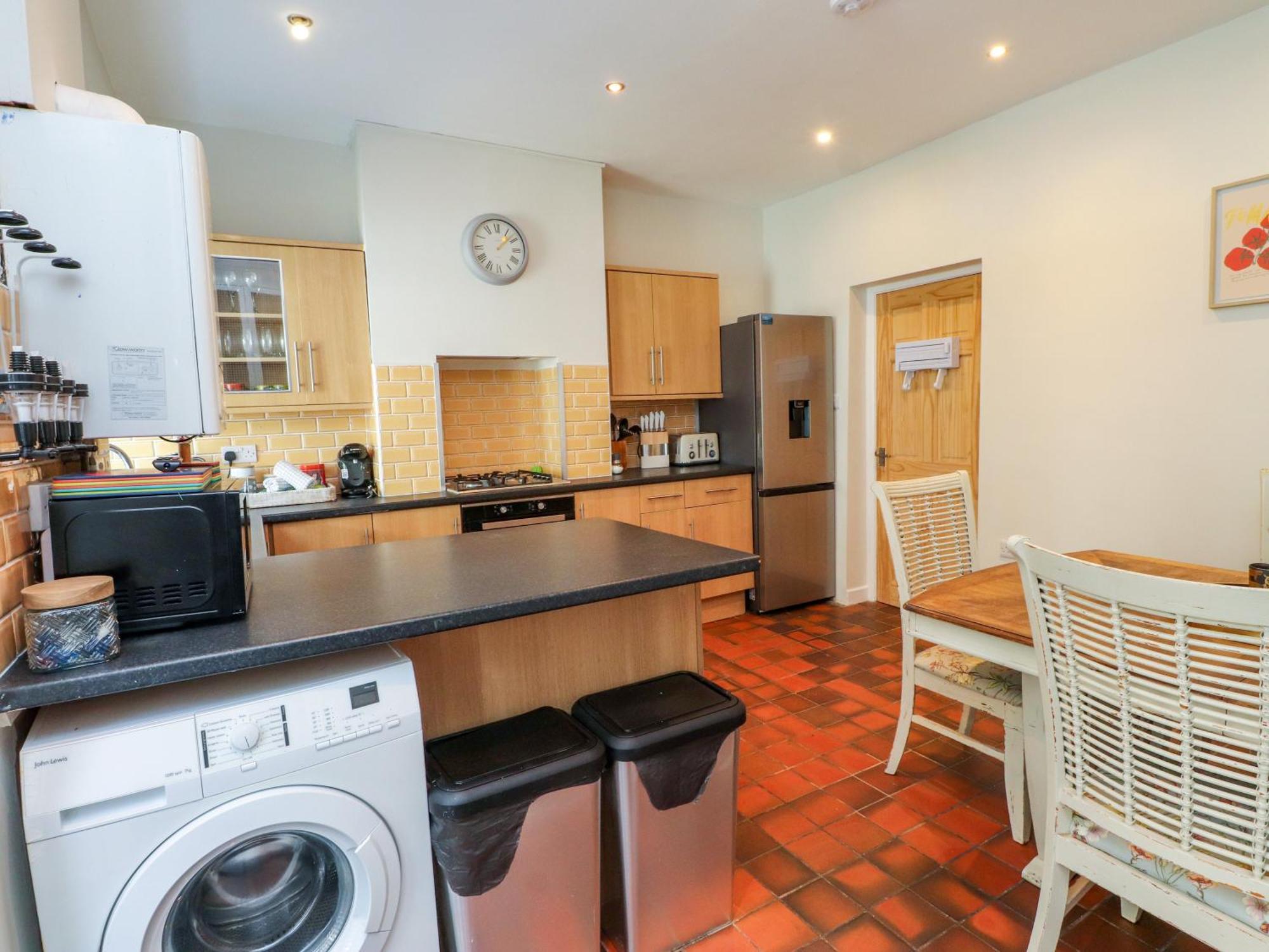 4 Bay View Terrace Holiday home *