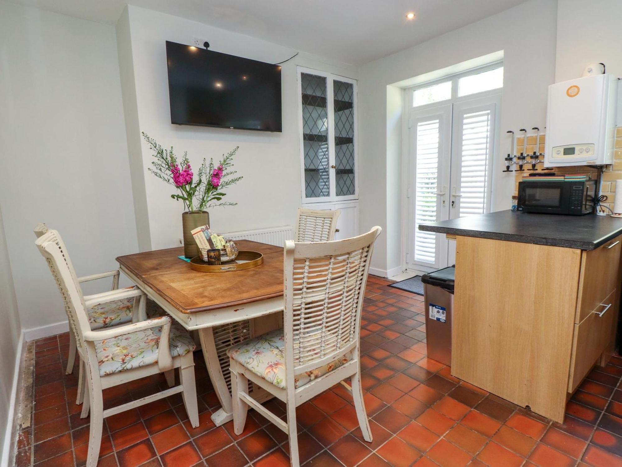Holiday home 4 Bay View Terrace Llandudno