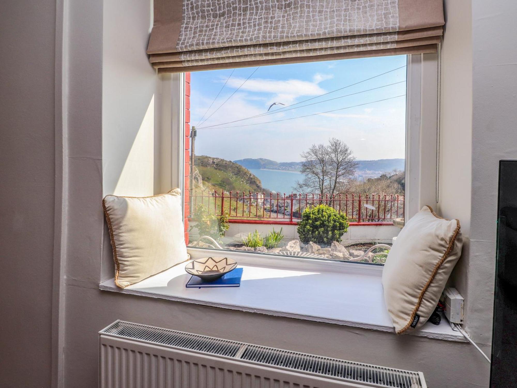 4 Bay View Terrace